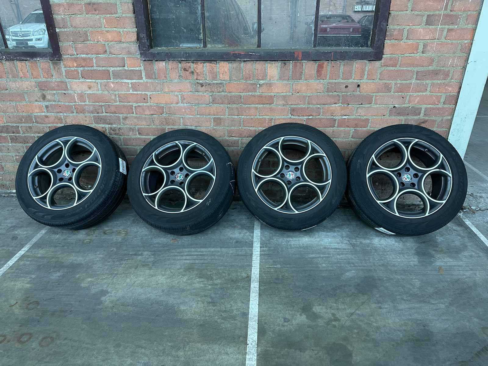 Alfa Romeo Stelvio 2.0 T AWD Super 200pk 2018 (Origineel-NL), RT-553-H