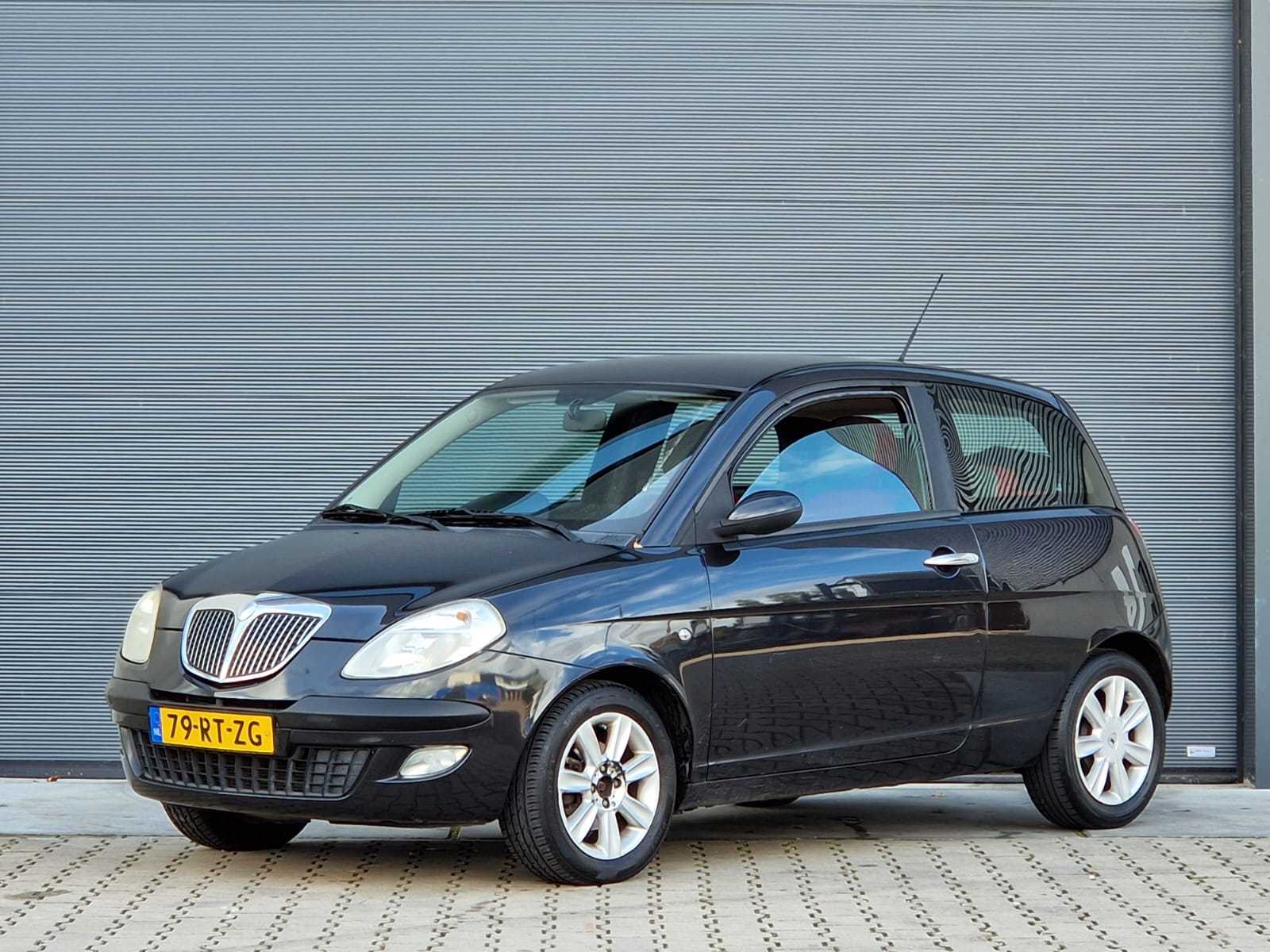Lancia – 2005 – Ypsilon – 1.2-16V Oro – 79-RT-ZG