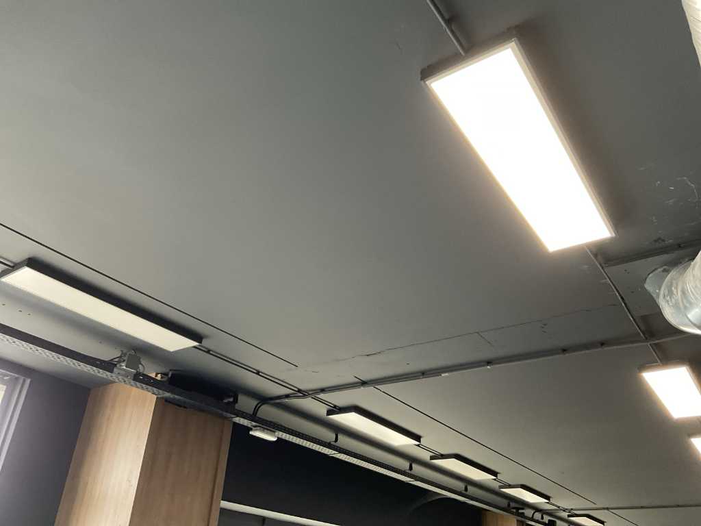 Iluminat magazin cu LED-uri (30x)