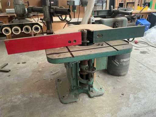 Böttcher & Gessner Altona Milling Machine