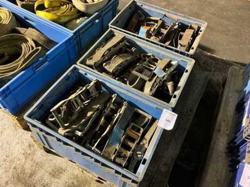 Large batch of ratchets