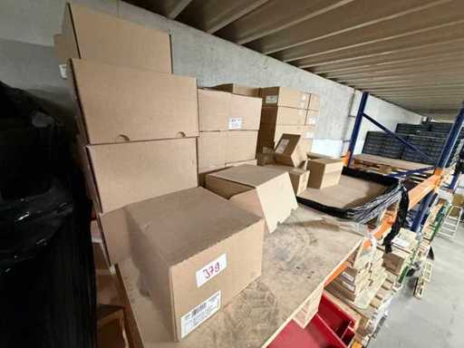 Veel enveloppen DIN C5