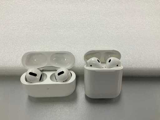 Apple - AirPods 1 Pro & AirPods 2 mit Ladehülle (2x)
