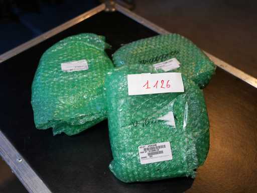 QSC – 6,5" WOOFER (FÜR KW153) – 8 OHM (SATZ VON 3 PCS)