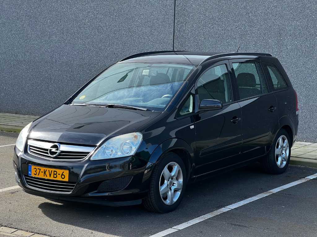 Opel Zafira 1.7 CDTi de afaceri | 37-KVB-6