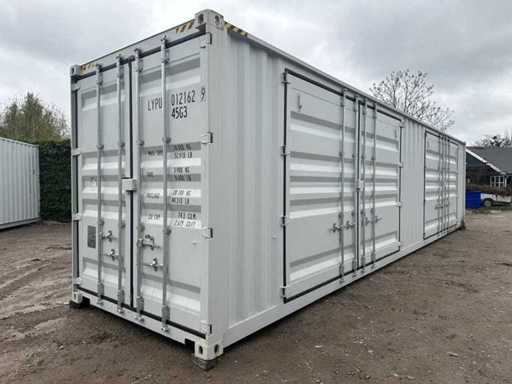 Tinyhouses, containers, storage tents, workbenches and fencing
