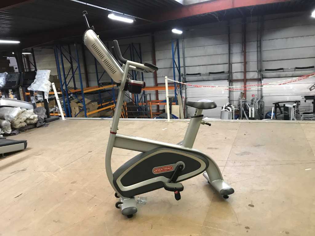 Star trac 8ub online upright bike