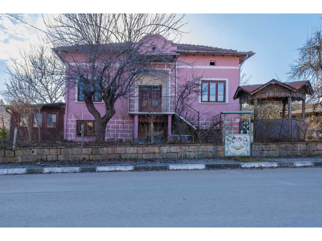 House in Guyrgich (Vidin) - Bulgaria
