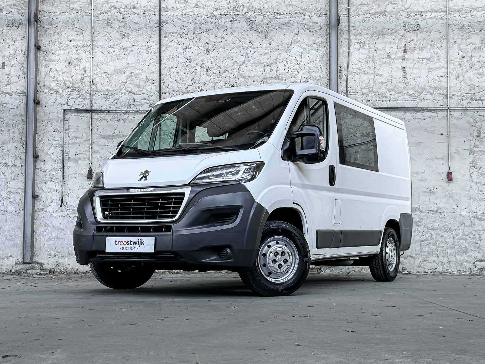 Peugeot Boxer 330 2.0 HDI Pro 6-Seater Commercial Vehicle 110hp 2017, VFZ-61-L