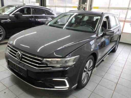 Volkswagen Passat Variant GTE 1.4 TSI PHEV 218PK Automaat 2021