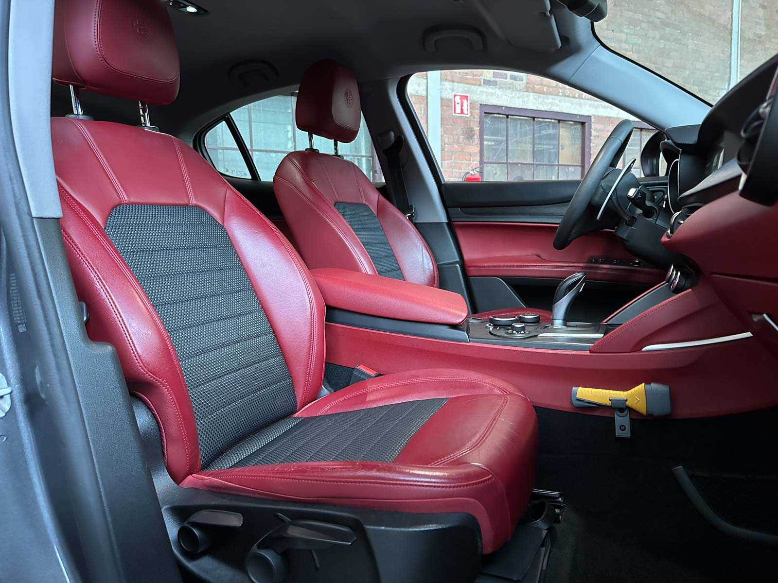 Alfa Romeo Stelvio 2.0 T AWD Super 200pk 2018 (Origineel-NL), RT-553-H