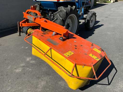 Mounted cutting deck for mini tractor