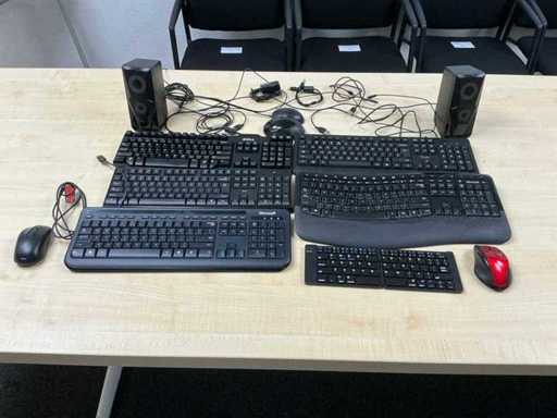 Lot de piese de calculator