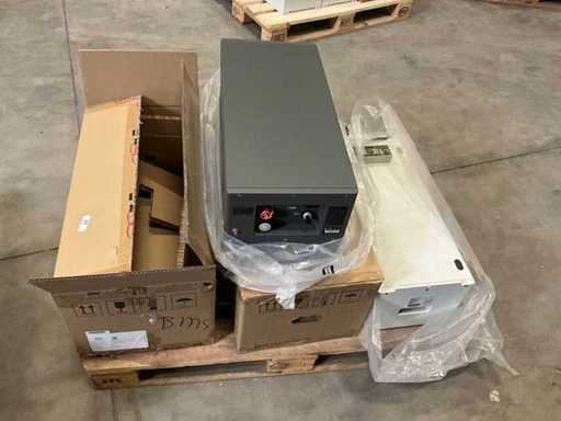 BYD LVS Batteriespeicher