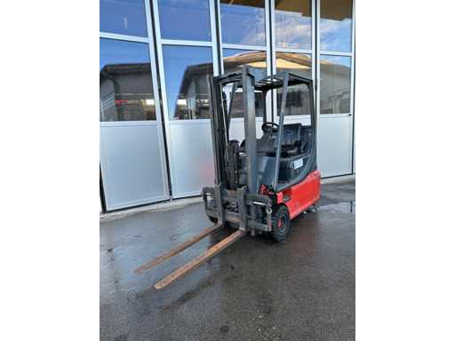 Linde - E15 - Forklift