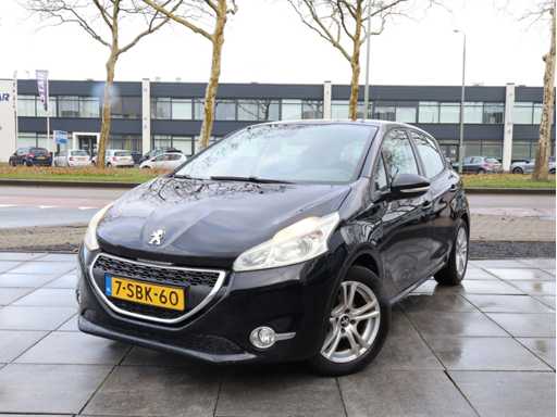 Peugeot 208 1.2 VTi Envy 2013, 7-SBK-60