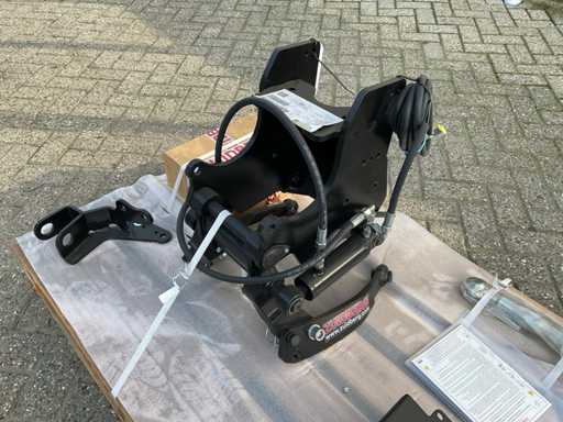 2025 Zuidberg Solis 26 Cat.0 Frontlinkage