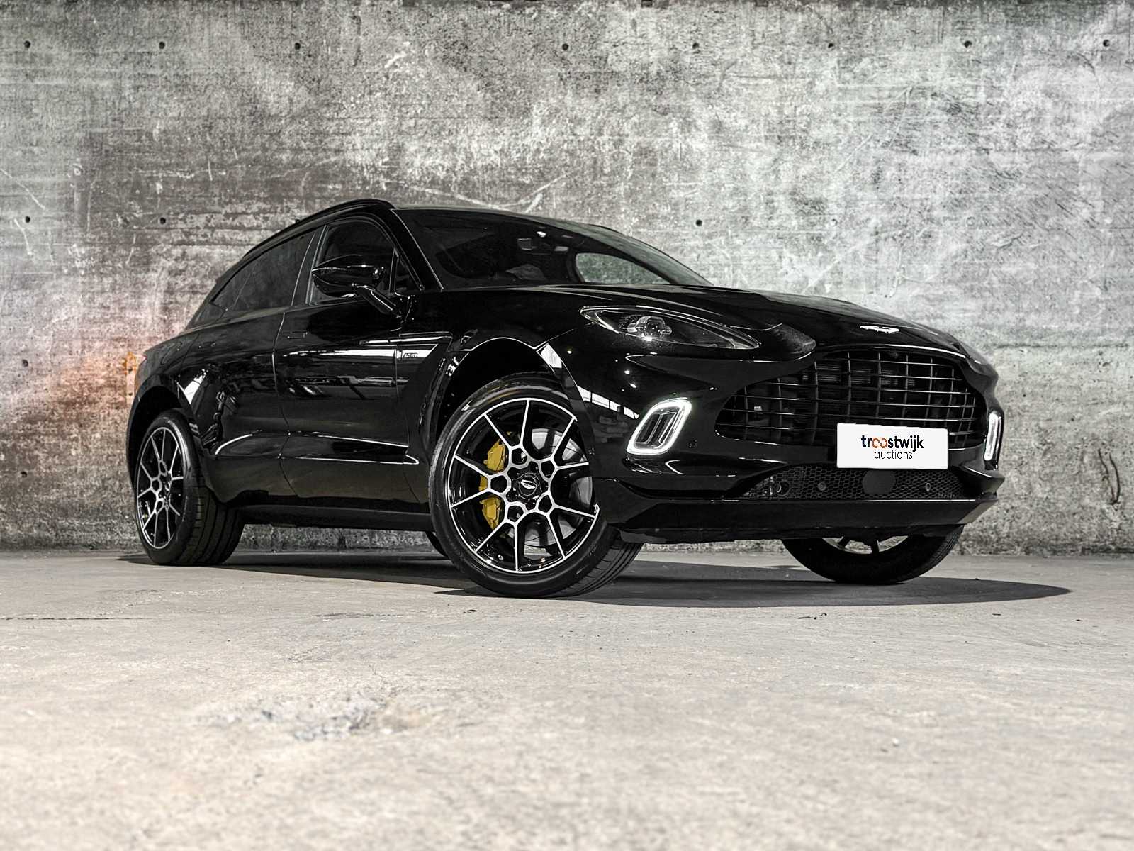 Aston Martin DBX 4.0 V8 1913 551pk 2020 (1 OF 500), HNT-92-V