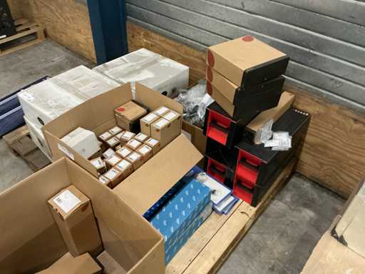 Pallet badkamer accessoires