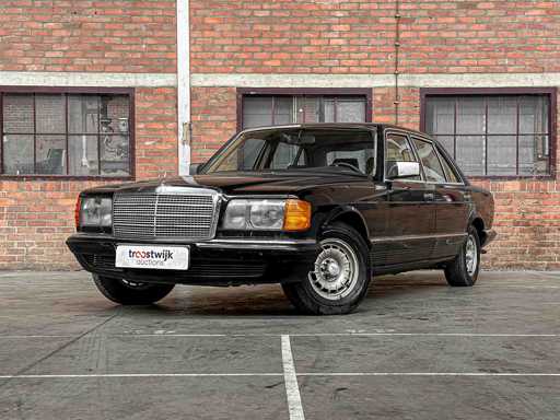 Mercedes-Benz 280 SEL 