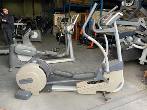 Elliptique Technogym excite synchro 500 LED