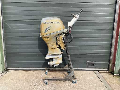 Honda - EFI BF40 - 40 hp - 4-stroke - Outboard motor