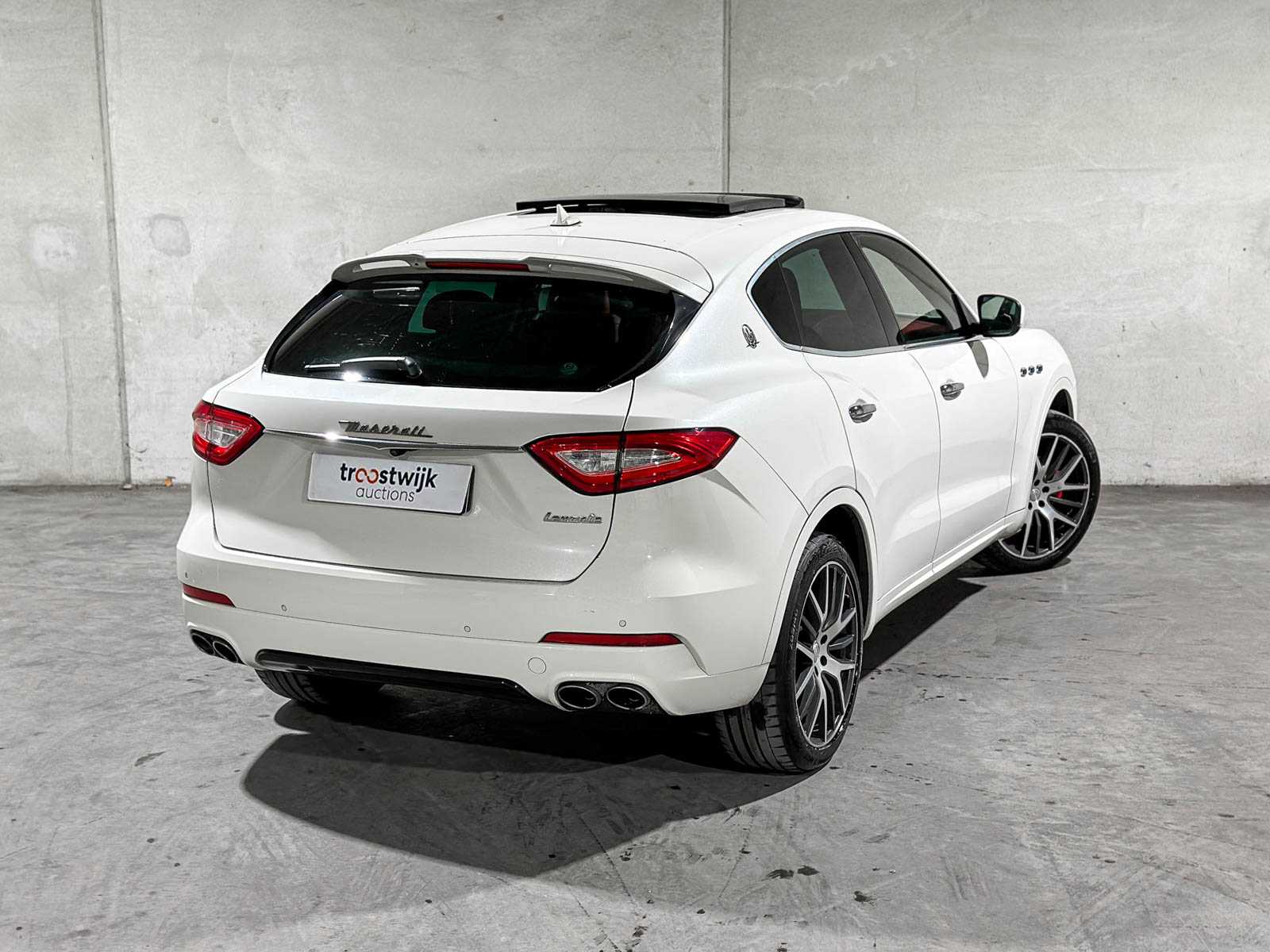 Maserati Levante 3.0 V6 D AWD 275pk 2017 (Origineel-NL), ND-376-K