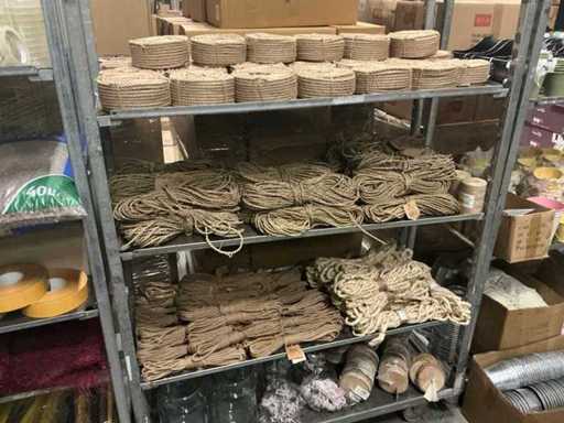 Partia różnych skrętów z juty/trawy morskiej/surowych sznurów/innych (108x)