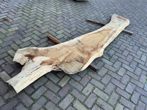 Blat de masă cu trunchi de copac