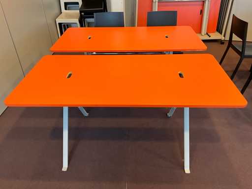 Folding design table (10x)