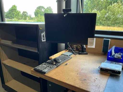 Monitor