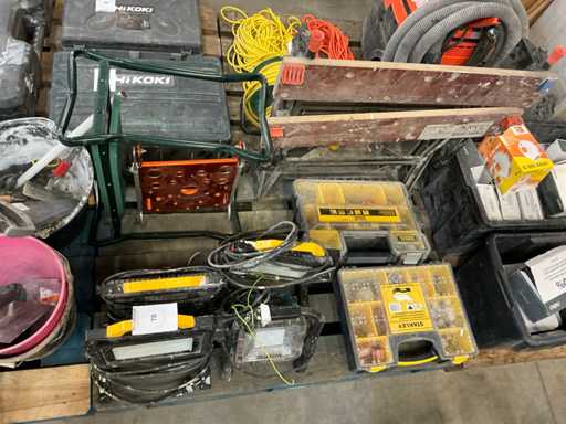 Diverse aannemersmaterialen