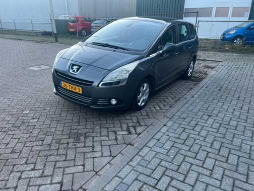 Peugeot 5008  1.6 THP ST 7p. ,26-THV-3