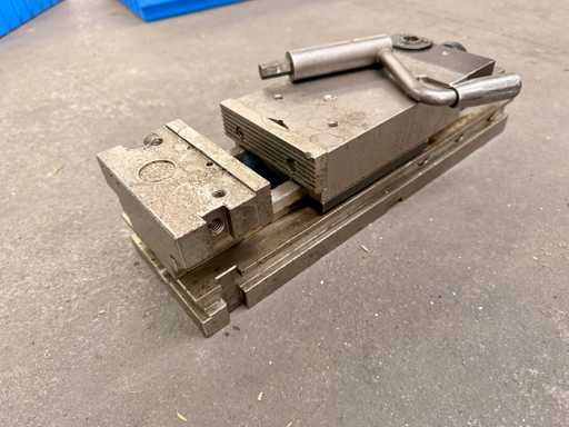 RÖHM RBAW 2 Machine Vise