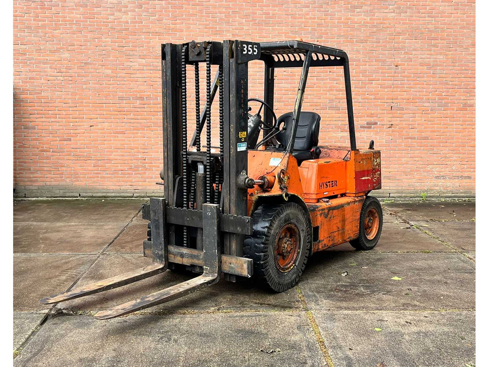 Hyster H70E Reach forklift