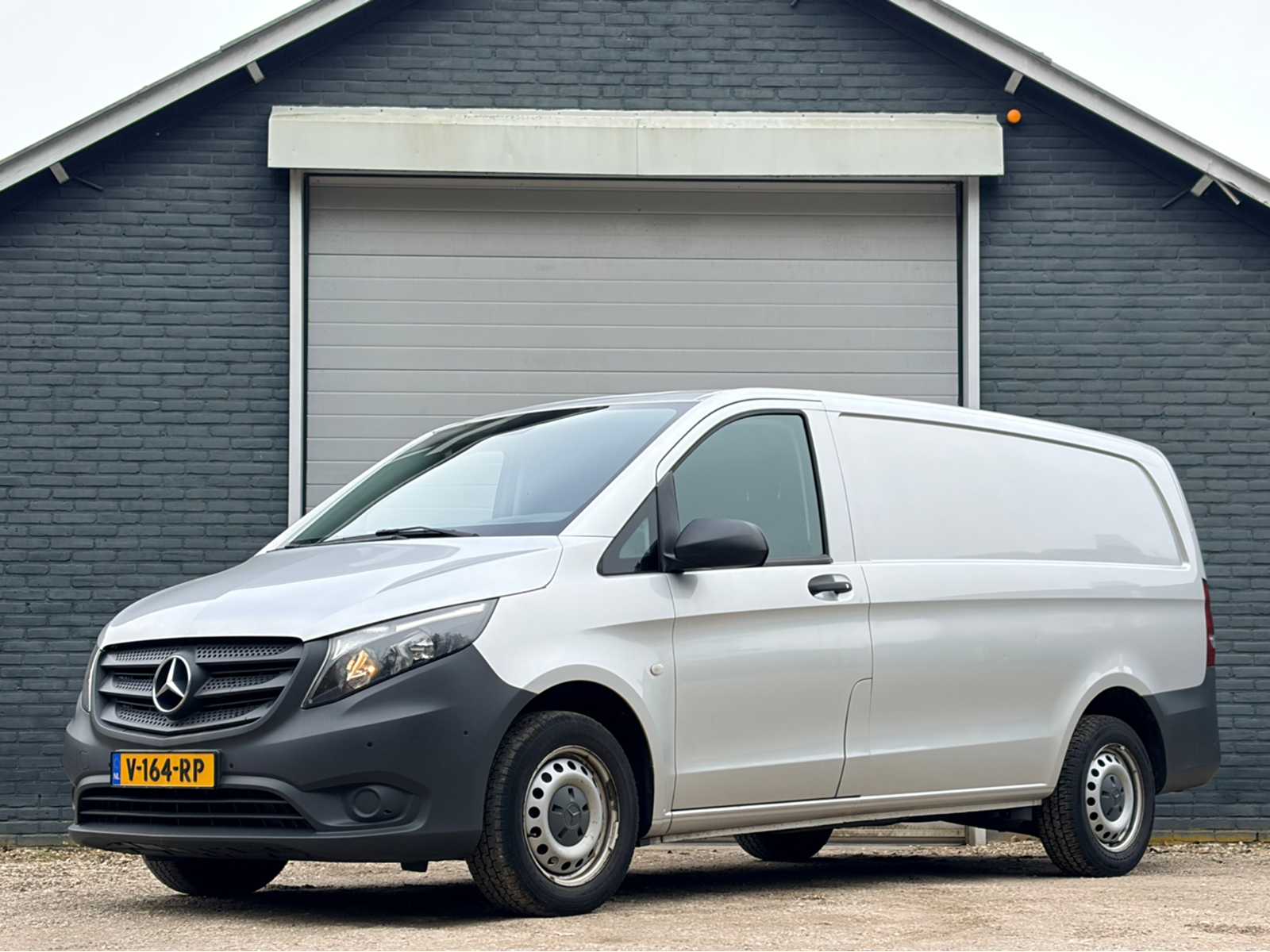 2018 Mercedes-benz Vito Passenger Car