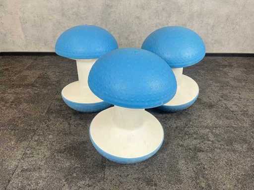 3x Humanscale Ballo - design balance stool