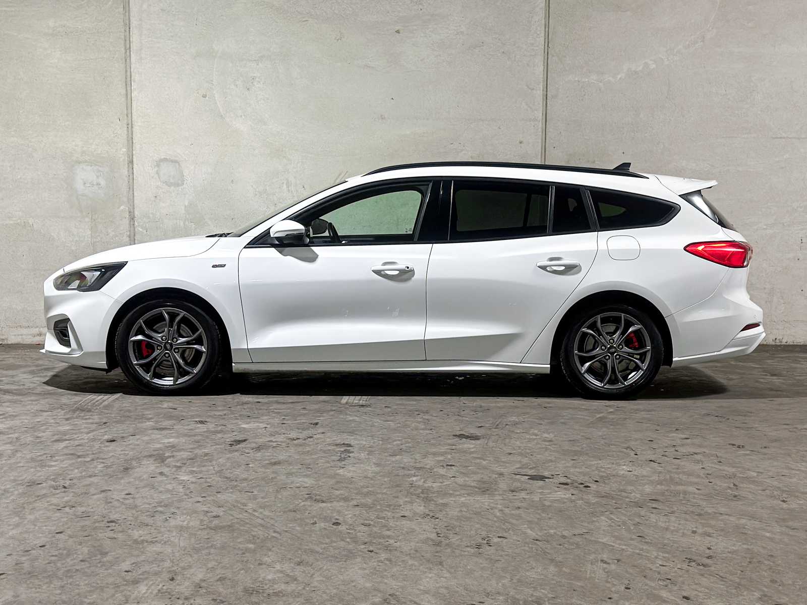 Ford Focus Wagon 1.0 EcoBoost Hybrid ST Line X Business 122pk 2021 (Origineel-NL), N-707-JJ
