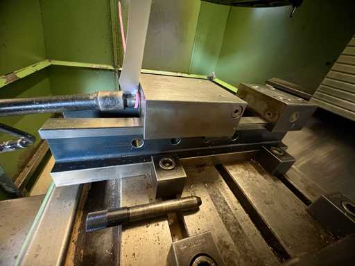 HILMA RÖHMHELD Machine Vise