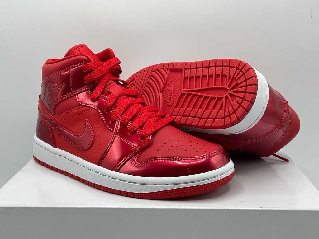 Air jordan 1 mid hot sale 36