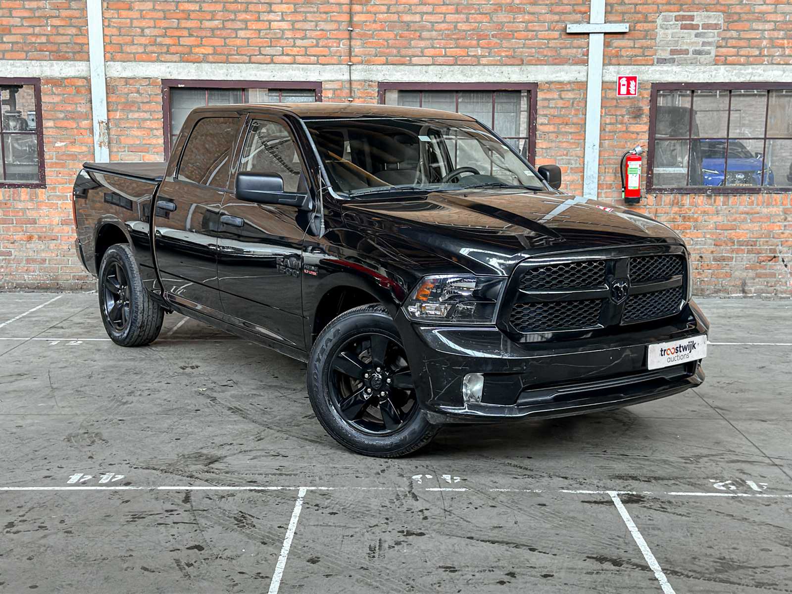 Dodge Ram 1500 5.7 Hemi V8 2018 6-seater