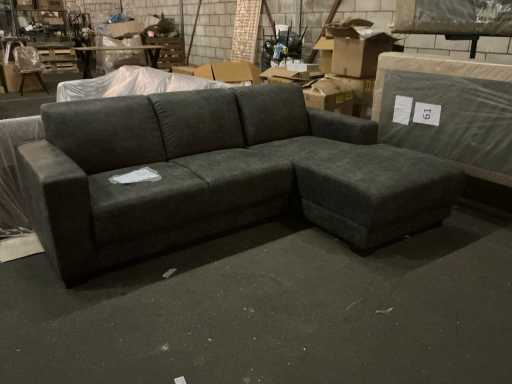 Roland Right Corner Sofa