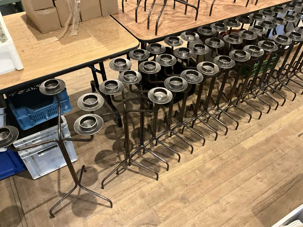 Approx. 35 metal candle holders