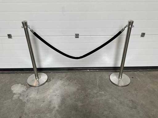 2x poteau barrière avec cordon