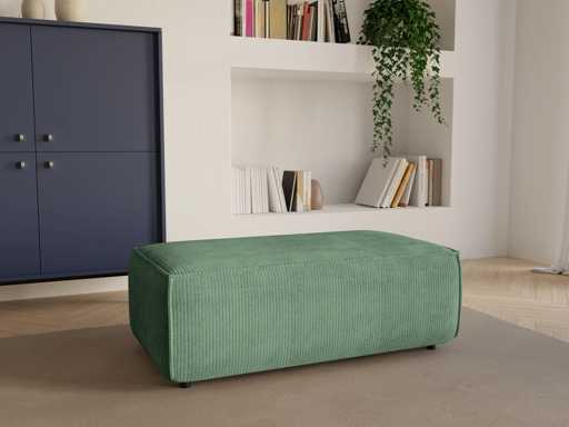 Pouf en velours côtelé vert amande 
