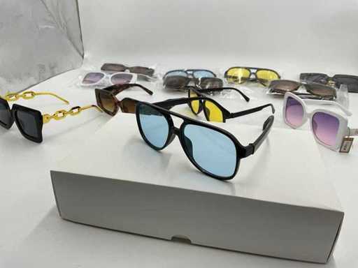 Sonnenbrille (225x)