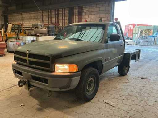 1997 Dodge Ram 2500 Aircraft Tug