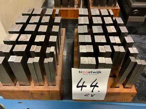 Afstandsplaatset niet compleet (2x)