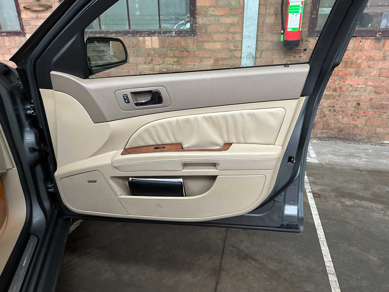 Cadillac STS 4.6 V8 Launch Edit. 320pk 2005, 56-RV-TL