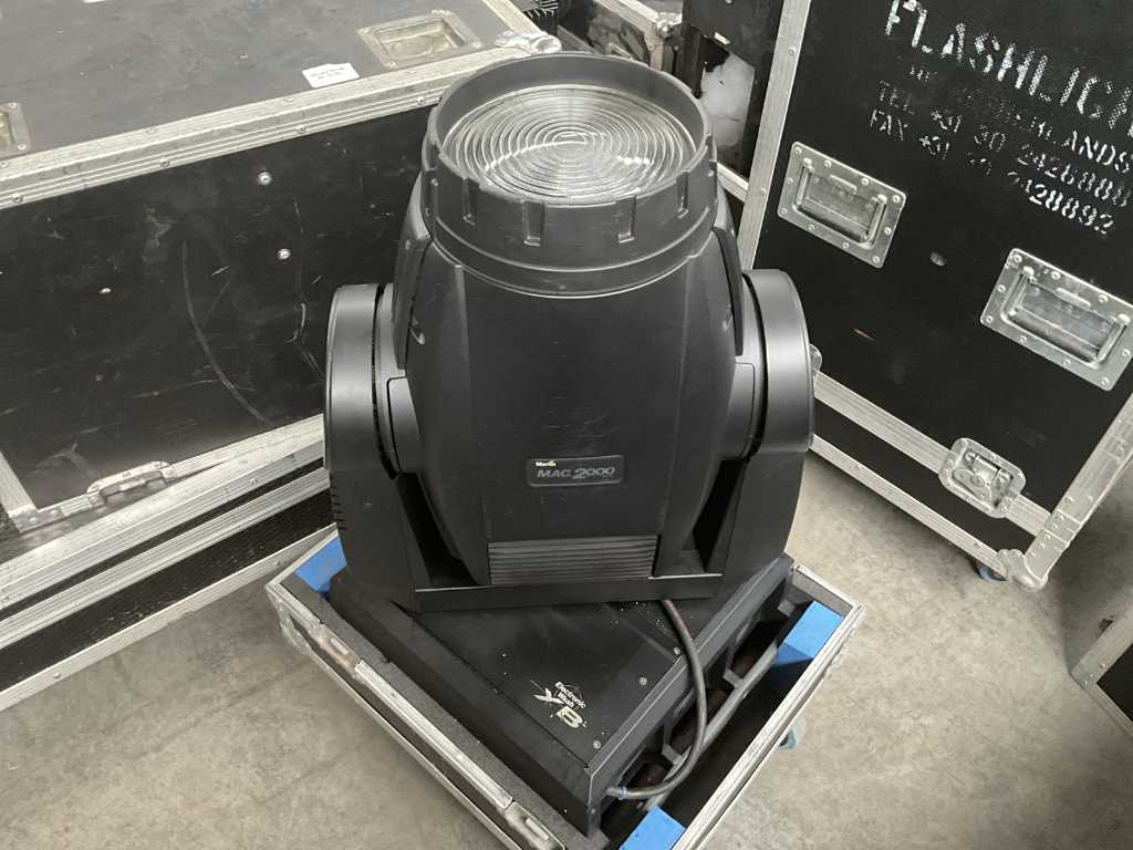 Moving head MARTIN MAC 2000